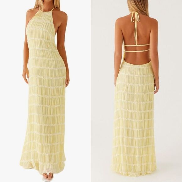 ☔️🔥⏭️NWT Yellow Smocked Halter Neck Backless Dress Small - Picture 1 of 15